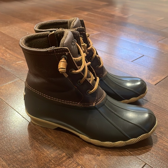 Sperry Women's Saltwater Core Boots - Picture 4 of 6